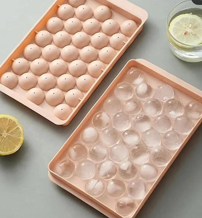 Round ice cube tray image
