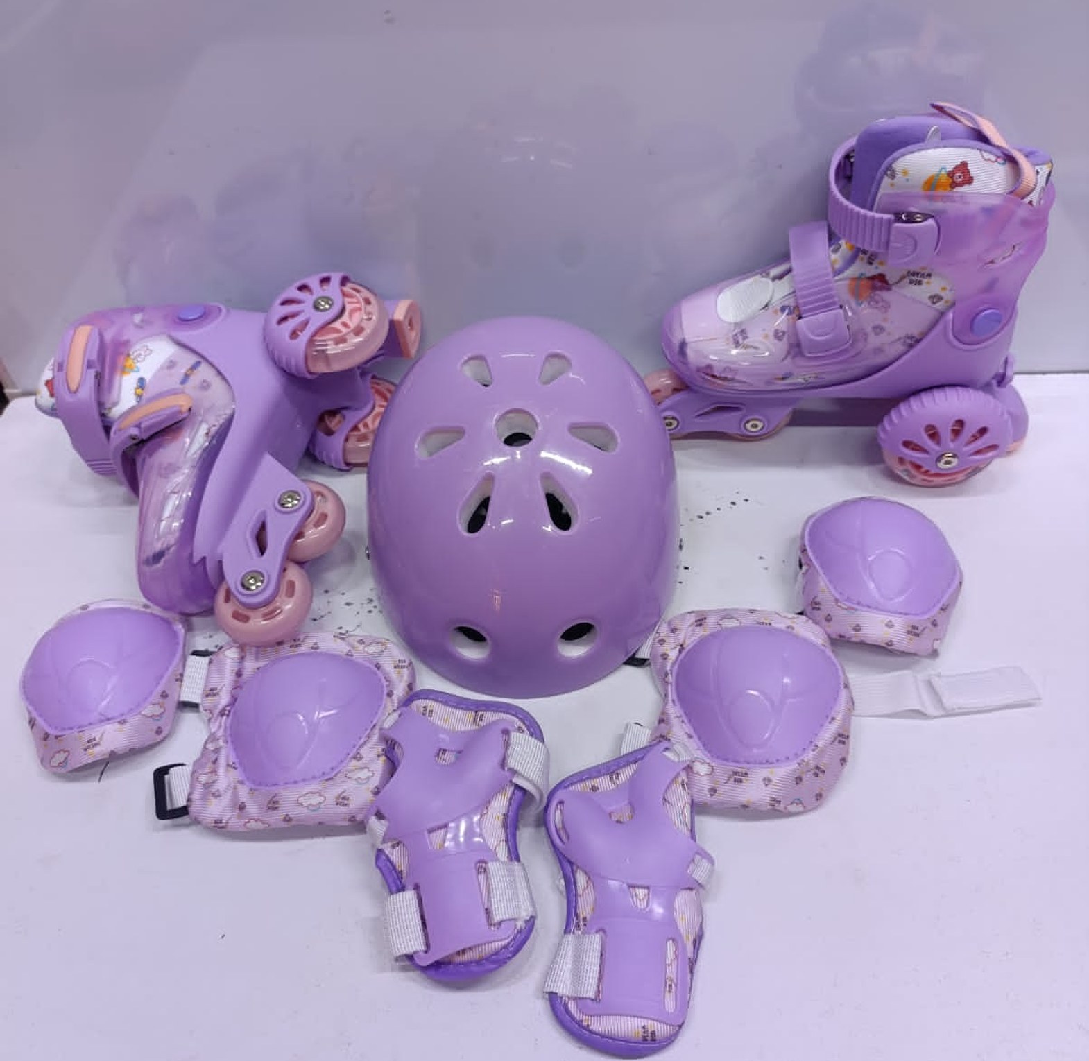 TRAINER SKATES. Complete Kids Skates Children Roller Skates Skating Sizes 27-30 & 31-34 image