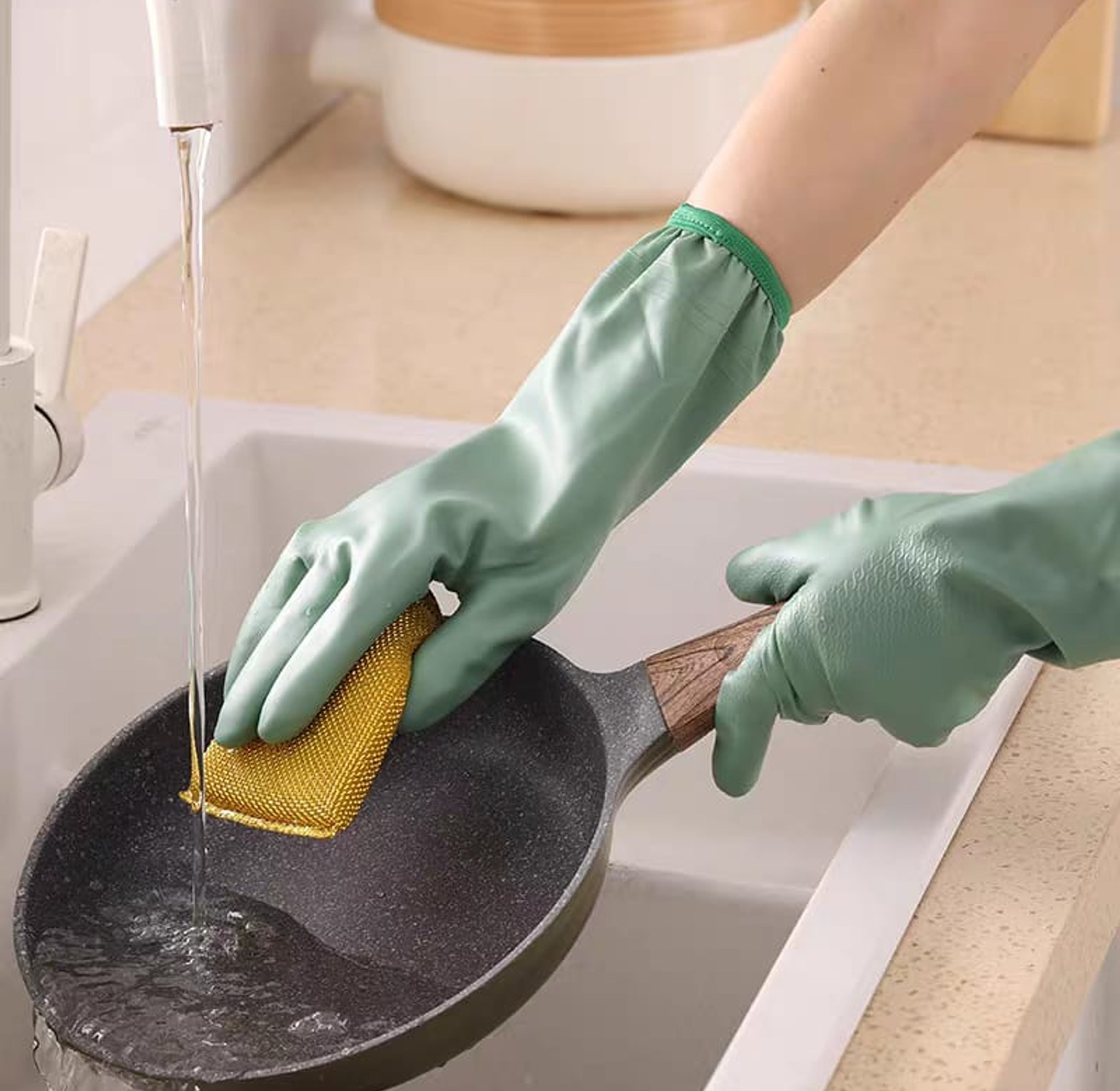 Thickened Latex Gloves image