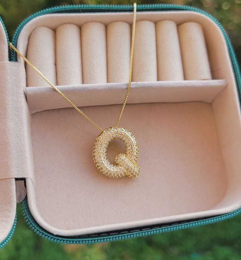 Letter Q image