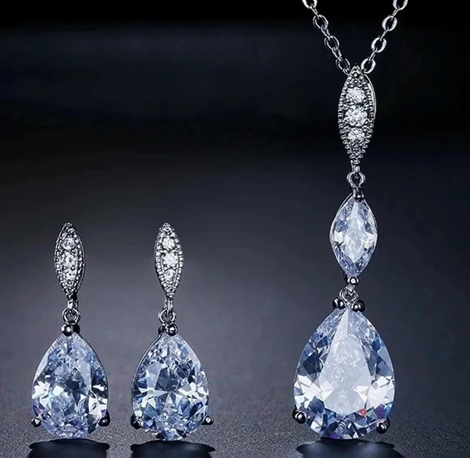 Cubic Zirconia water drop set image