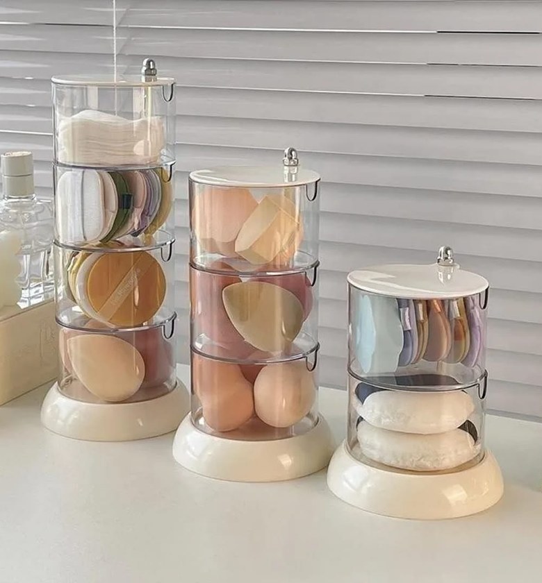 360° Rotary Cosmetics Storage Box image