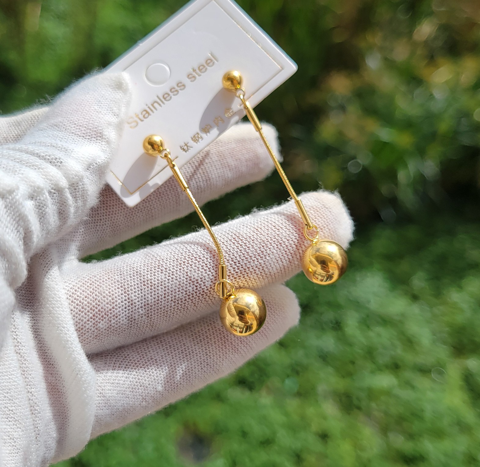 Long earrings  image