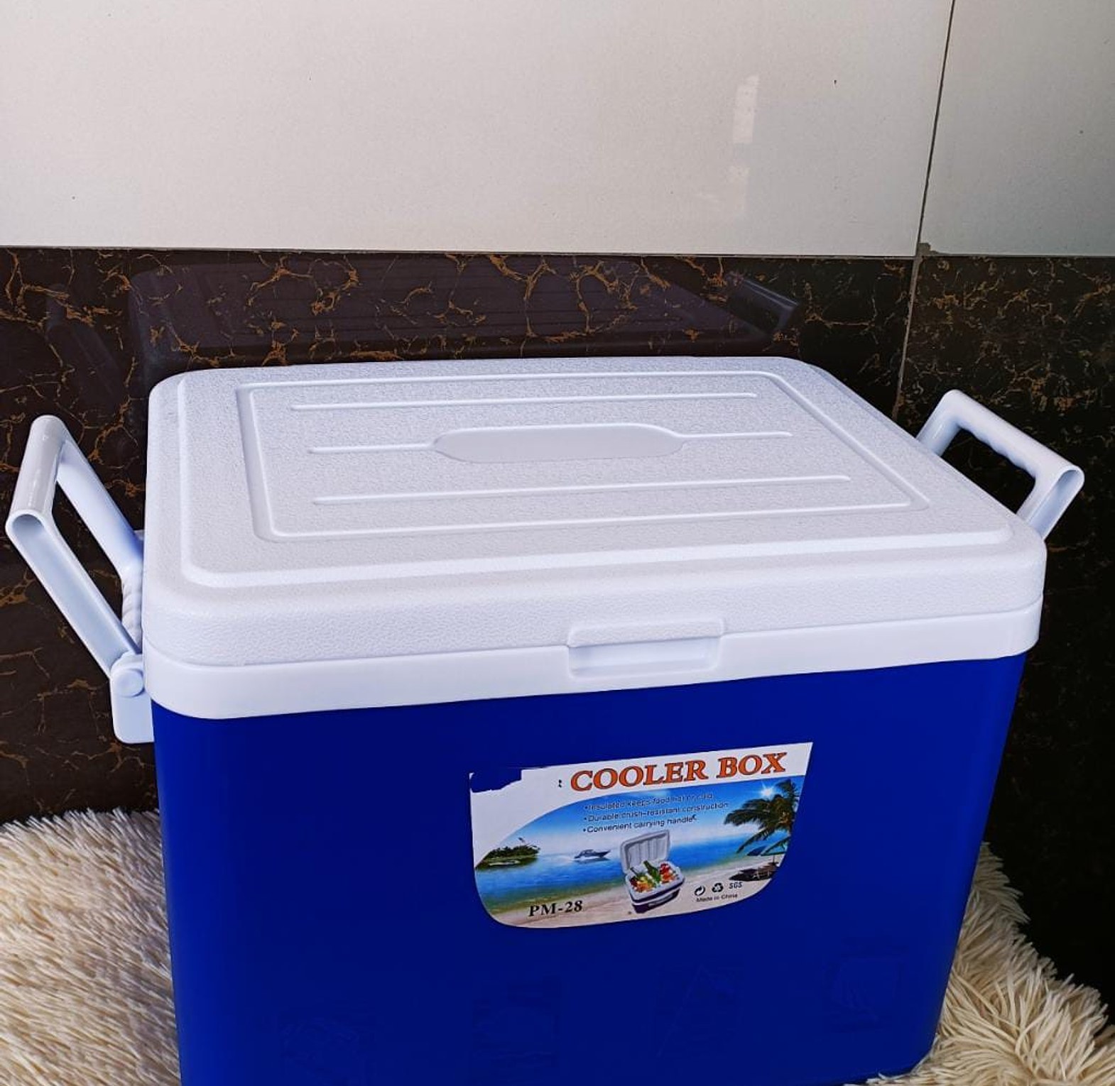 Cooler Box. Premier 25L Cooler Box  Chiller Box Cold Ice Box image