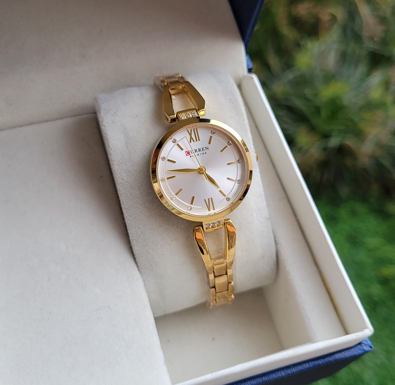 Curren watch image