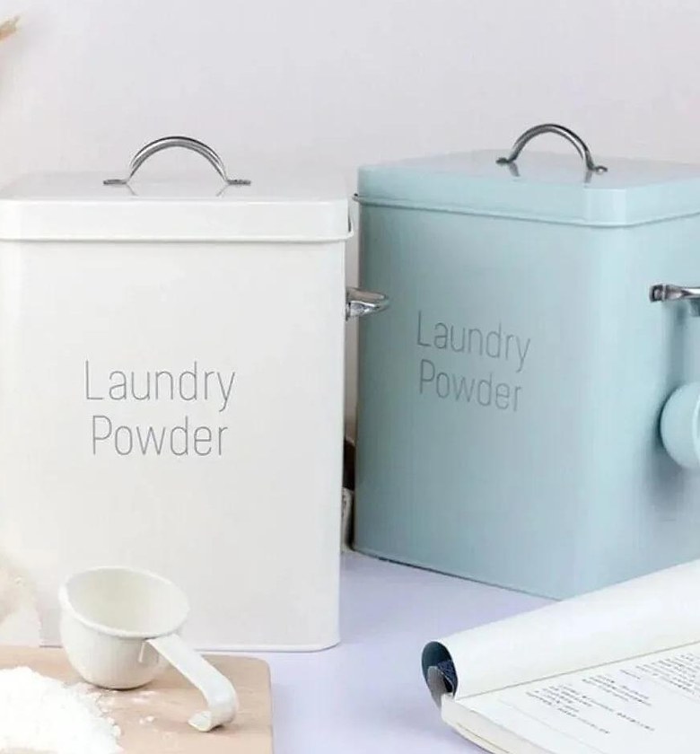 Alloy laundry powder tin image