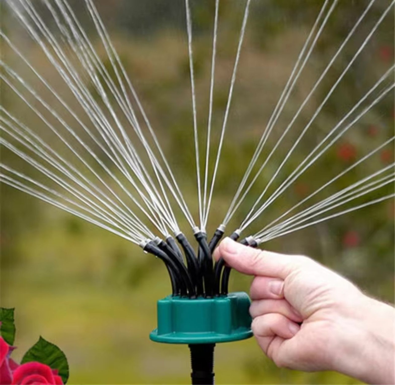 360 Degrees automatic Garden sprinkler for watering grass lawn rotary nozzle rotating sprinkler.   image