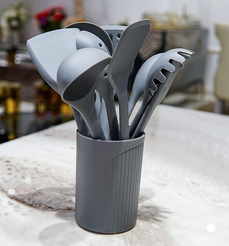 Silicon utensil set image