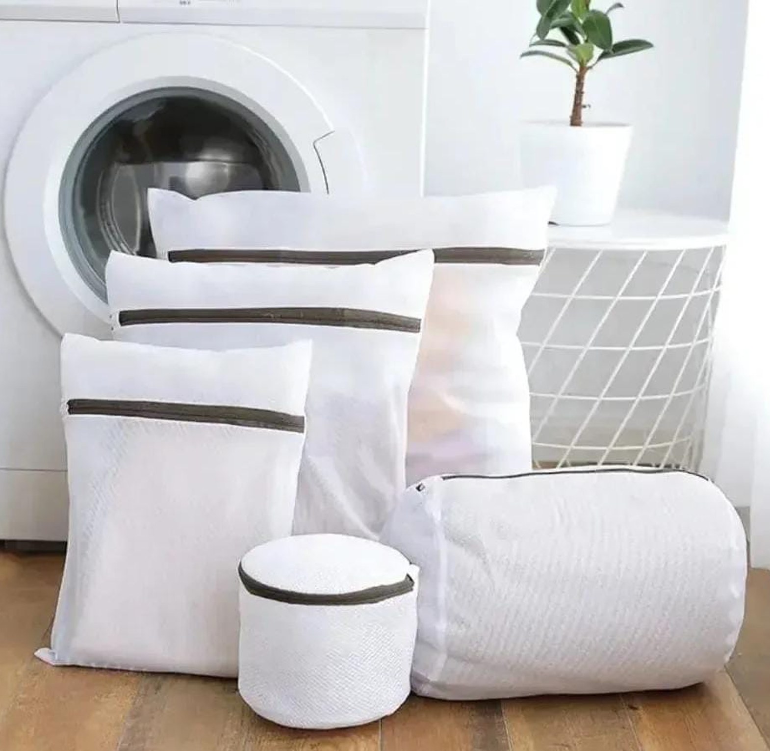 Laundry mesh bags  set of 5pcs image
