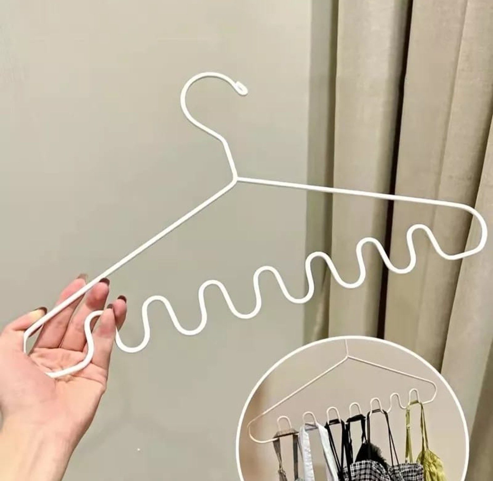 Wave Hangers (10pcs Set) image