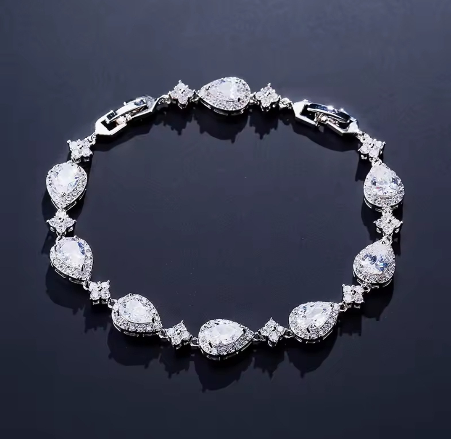 White watch, silver jewelry gift set by image