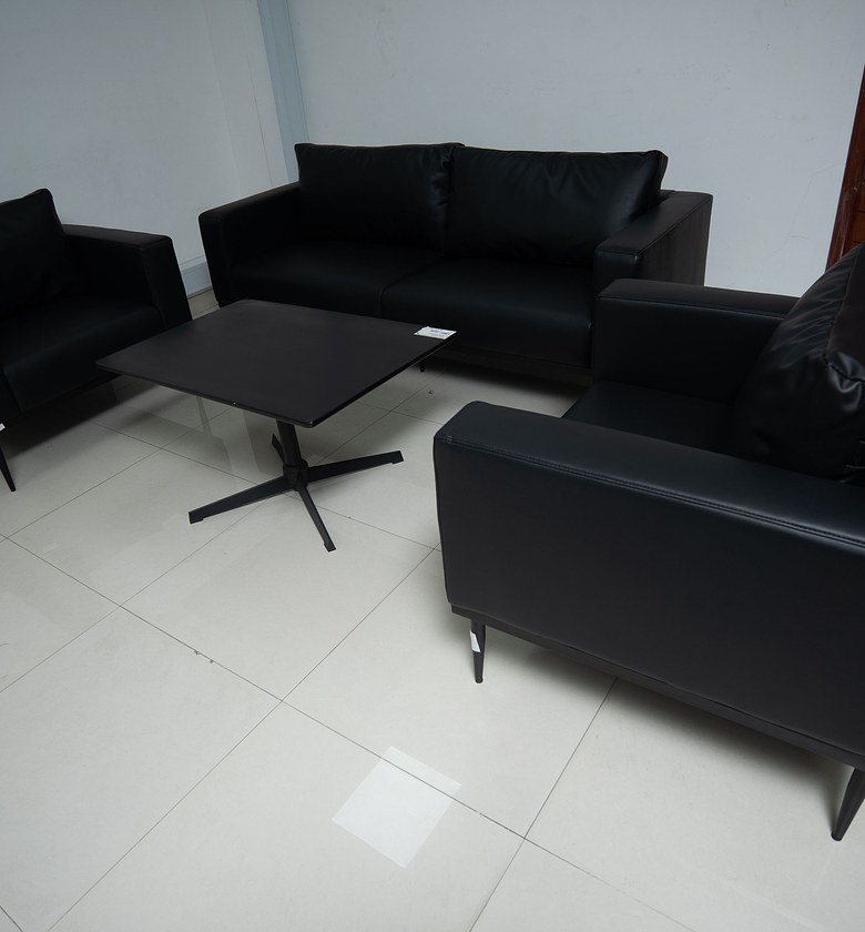 OFFFICE SOFA SET 3+1+1 FU image