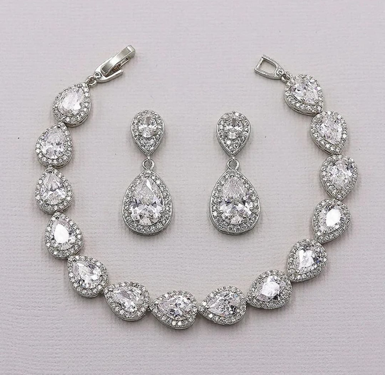 Water Drop Earrings and Bracelet.  image
