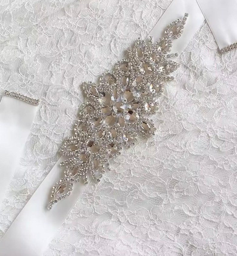 Heirloom Cascade Crystal Bridal Belt image