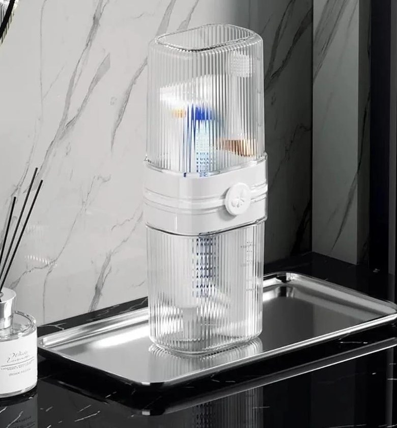 Portable Travel Toothbrush/toothpaste Storage box image