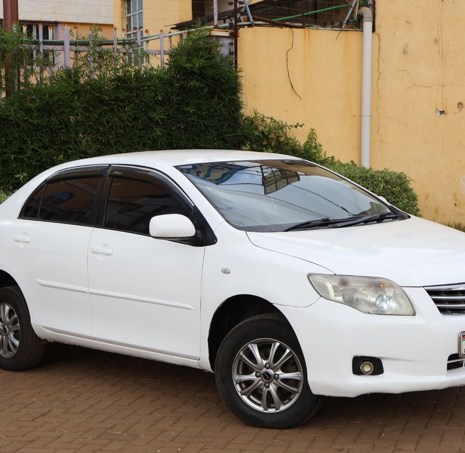 Toyota Axio KCL , YOM 2010 model, Automatic, Rating 1500cc 2 wheel , With Alloys. New tyre image