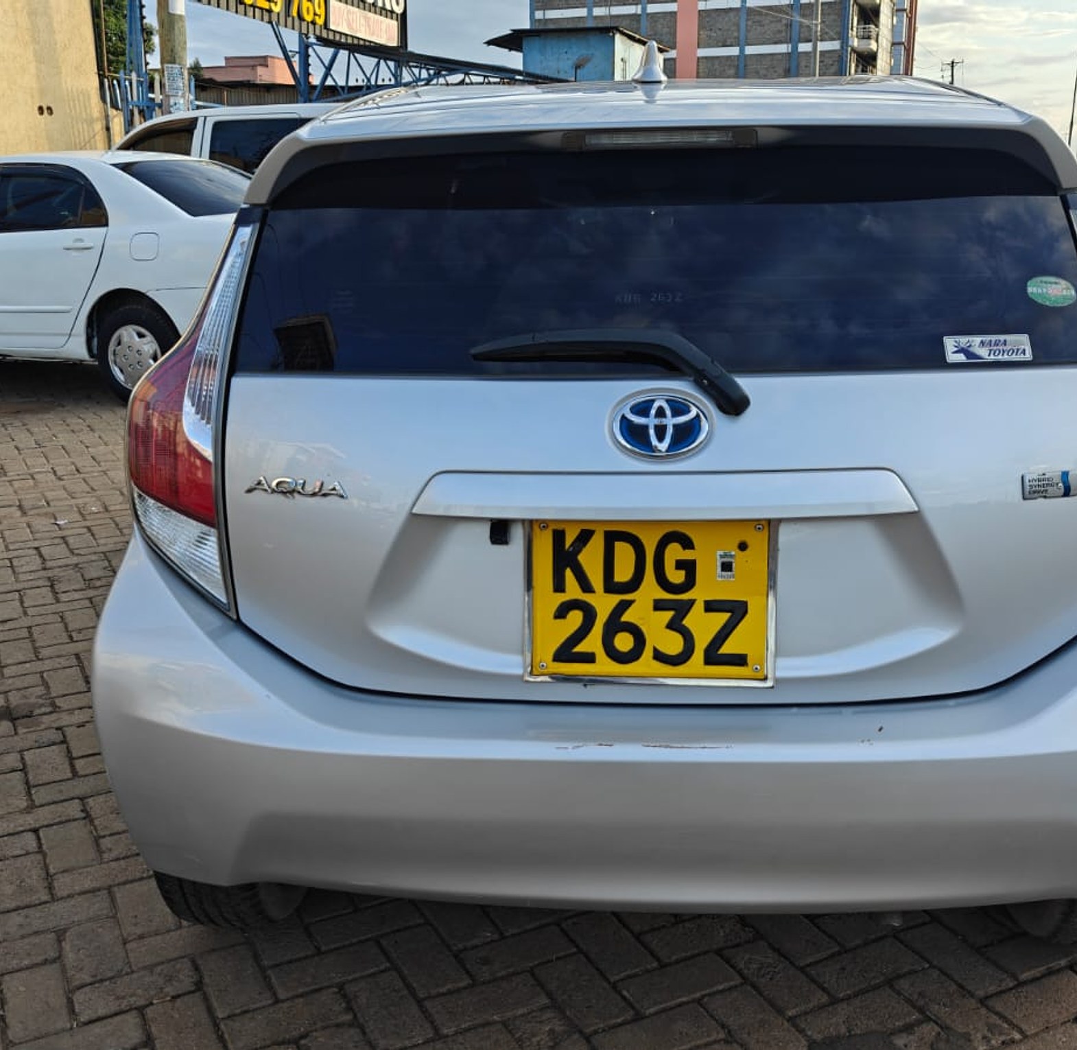 Toyota Aqua Hybrid KDG, YOM 2015 Model, Automatic, Rating 1500cc image