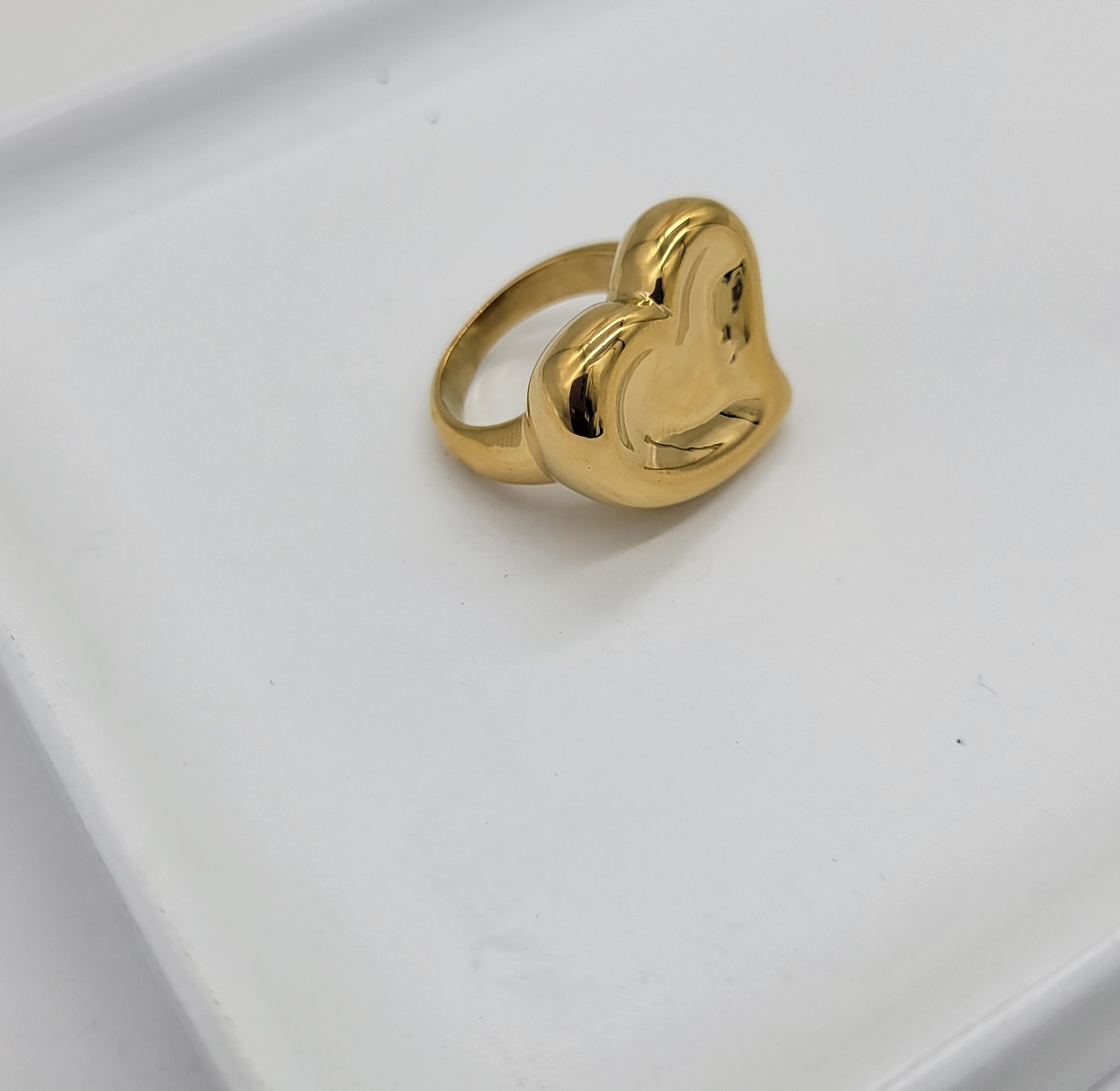 Loveheart chunky ring  image