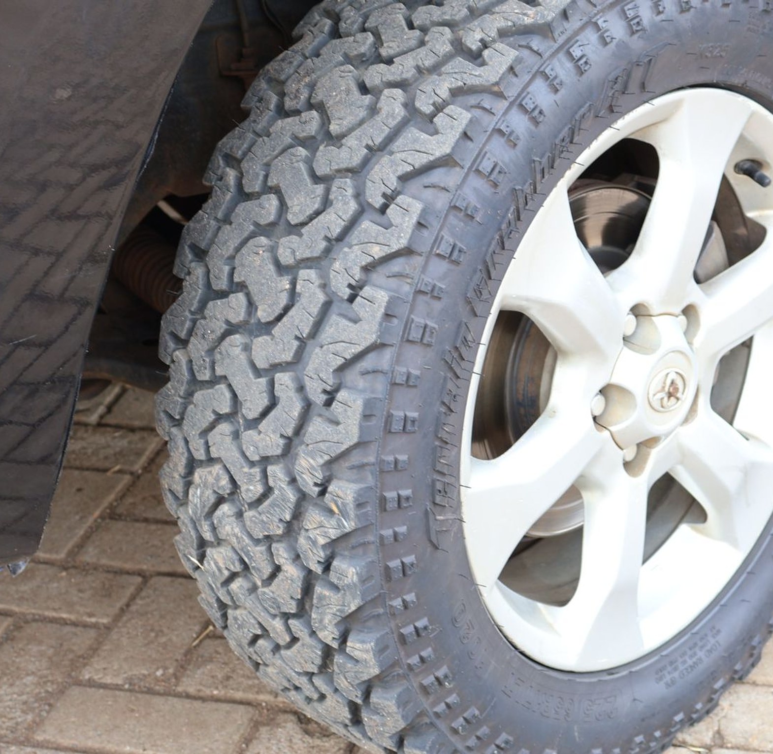 Toyota Vanguard KCT, YOM 2011 Model, Automatic, Rating 2400cc 4 wheel image