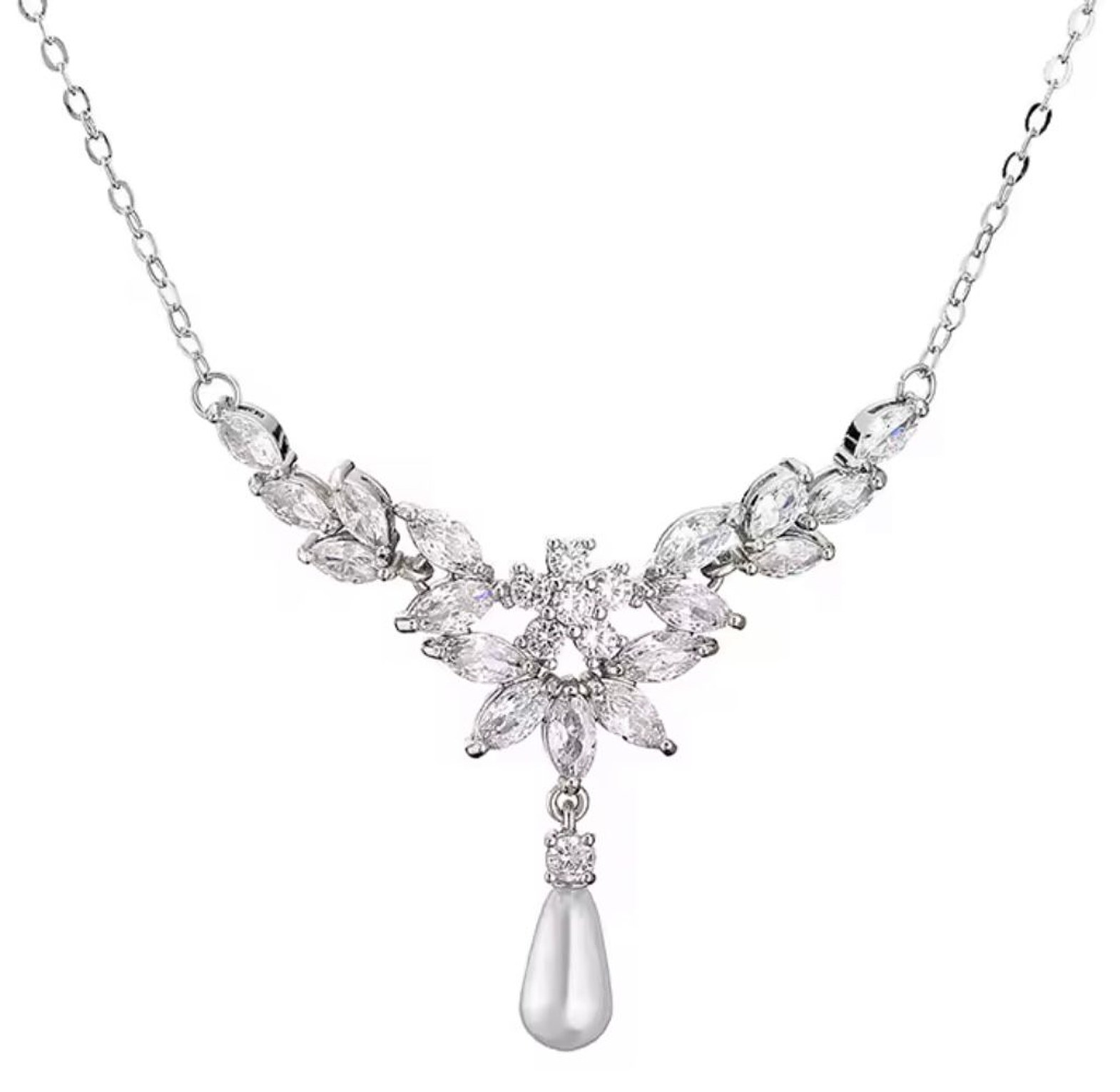 Ethereal Blossom Pearl Set image