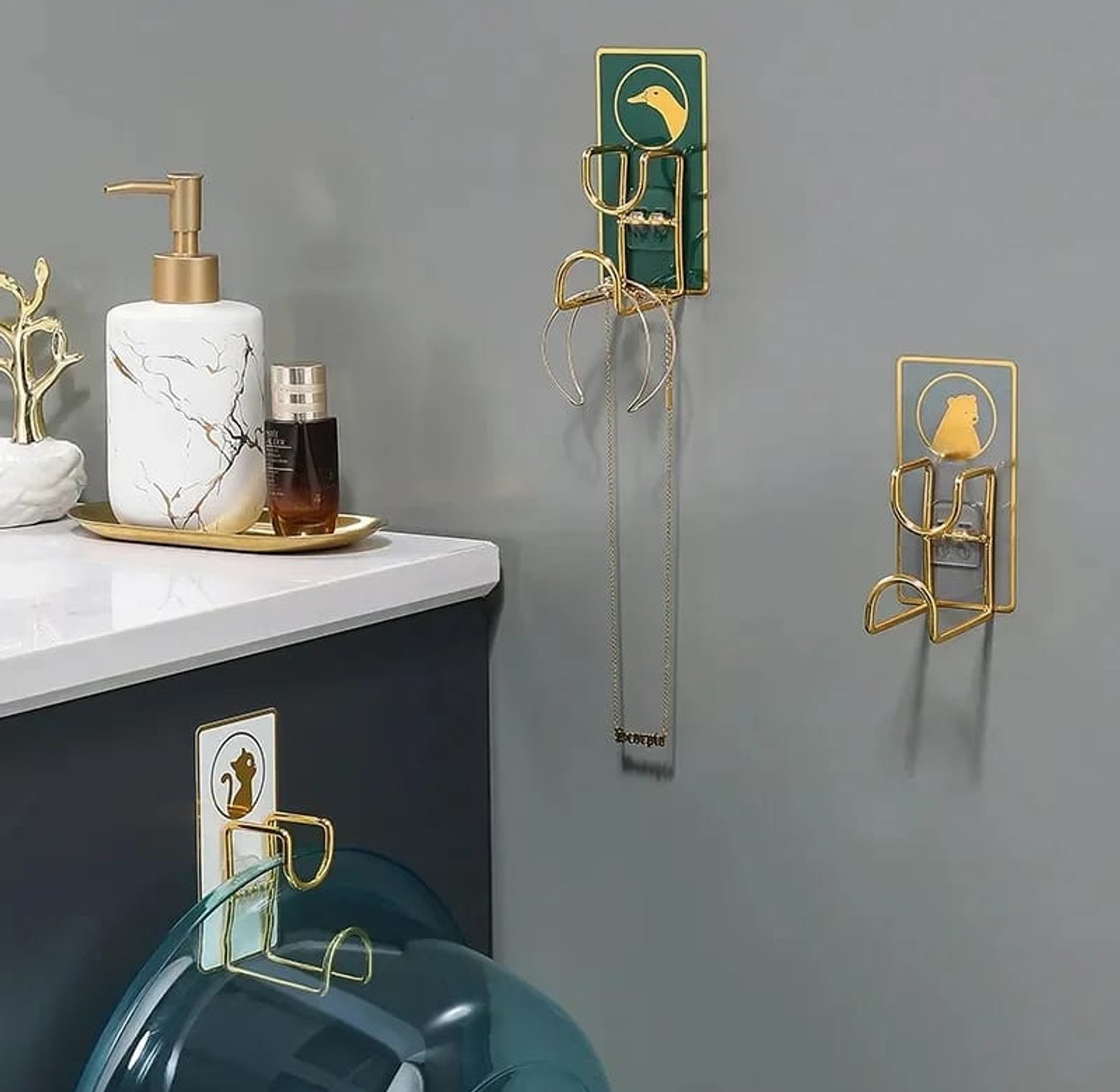 Wall Mounted Strong Adhesive Hook image