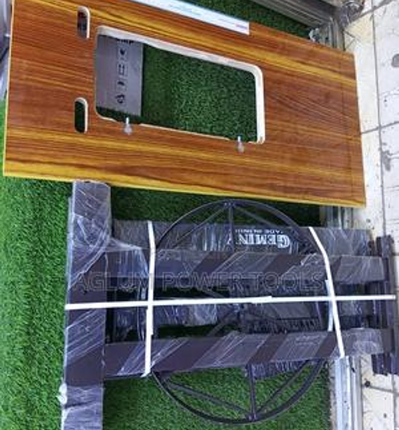 Imported sewing table image
