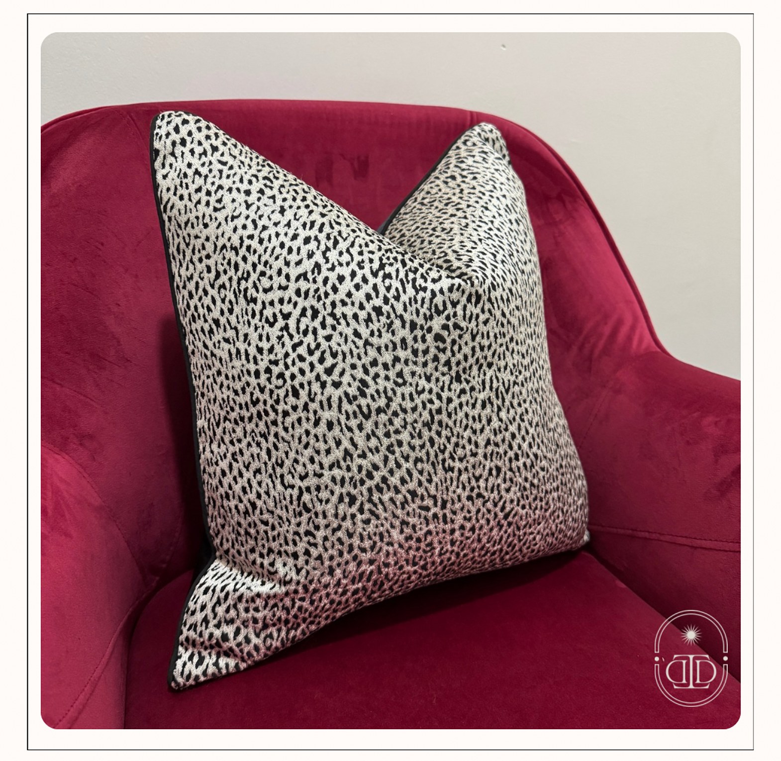 Luxury jacquard cheetah print cushion cover. image