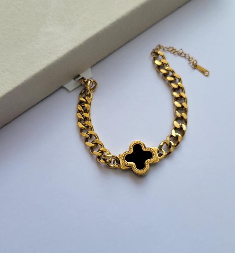 Bracelet  image