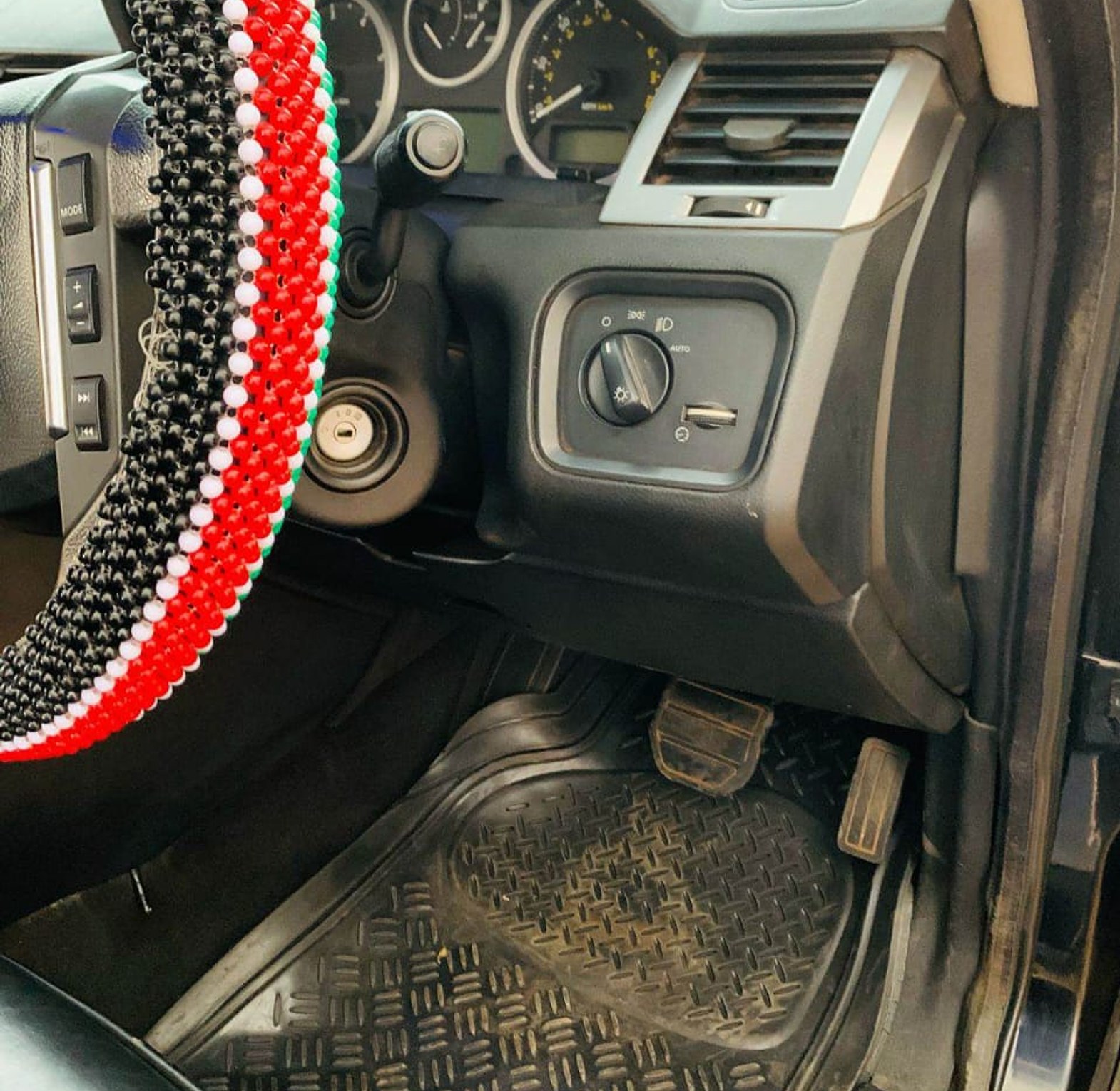 RANGE ROVER SPORT HSE KCB,ORIGINAL PAINT, YEAR 2008 image