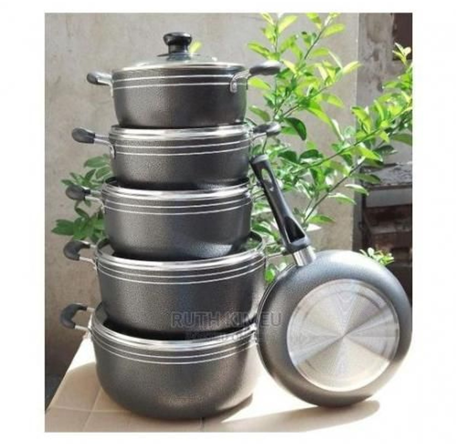 Best Quality Affordable TC Modern Classic Quality Non Stick Cooking Pot With Pan Always Use The Silicon Spoon On Them To Avoid Damage image