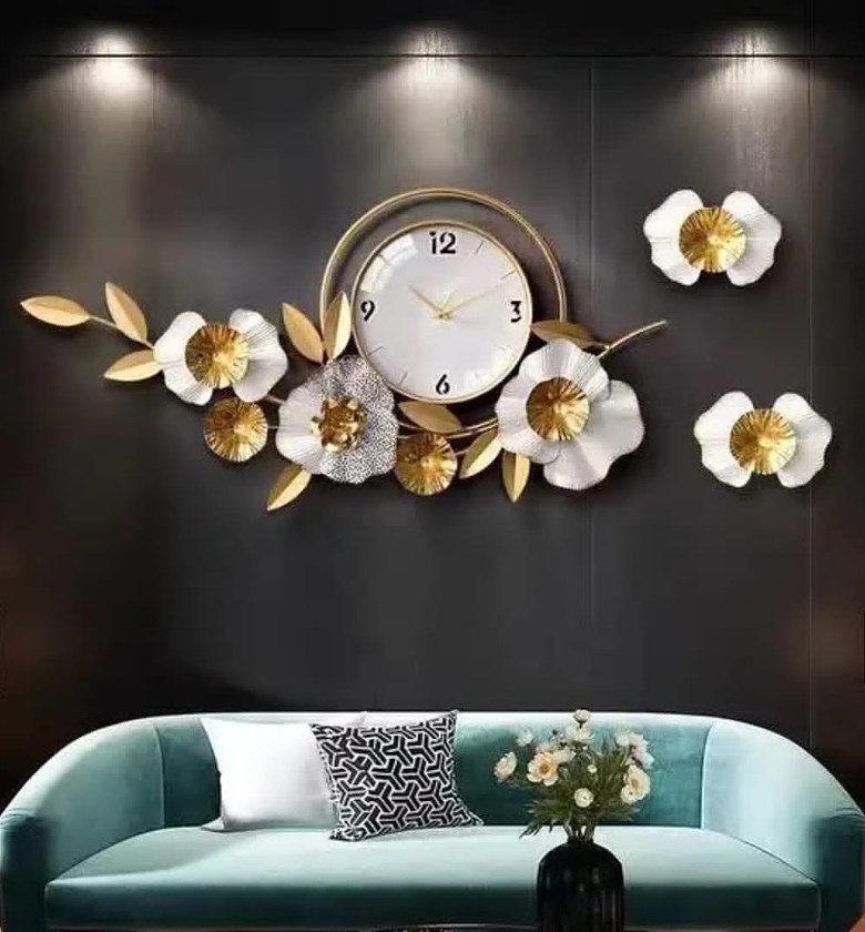 Wrought Iron Ginkgo Leaf Non-Ticking Wall Clock image