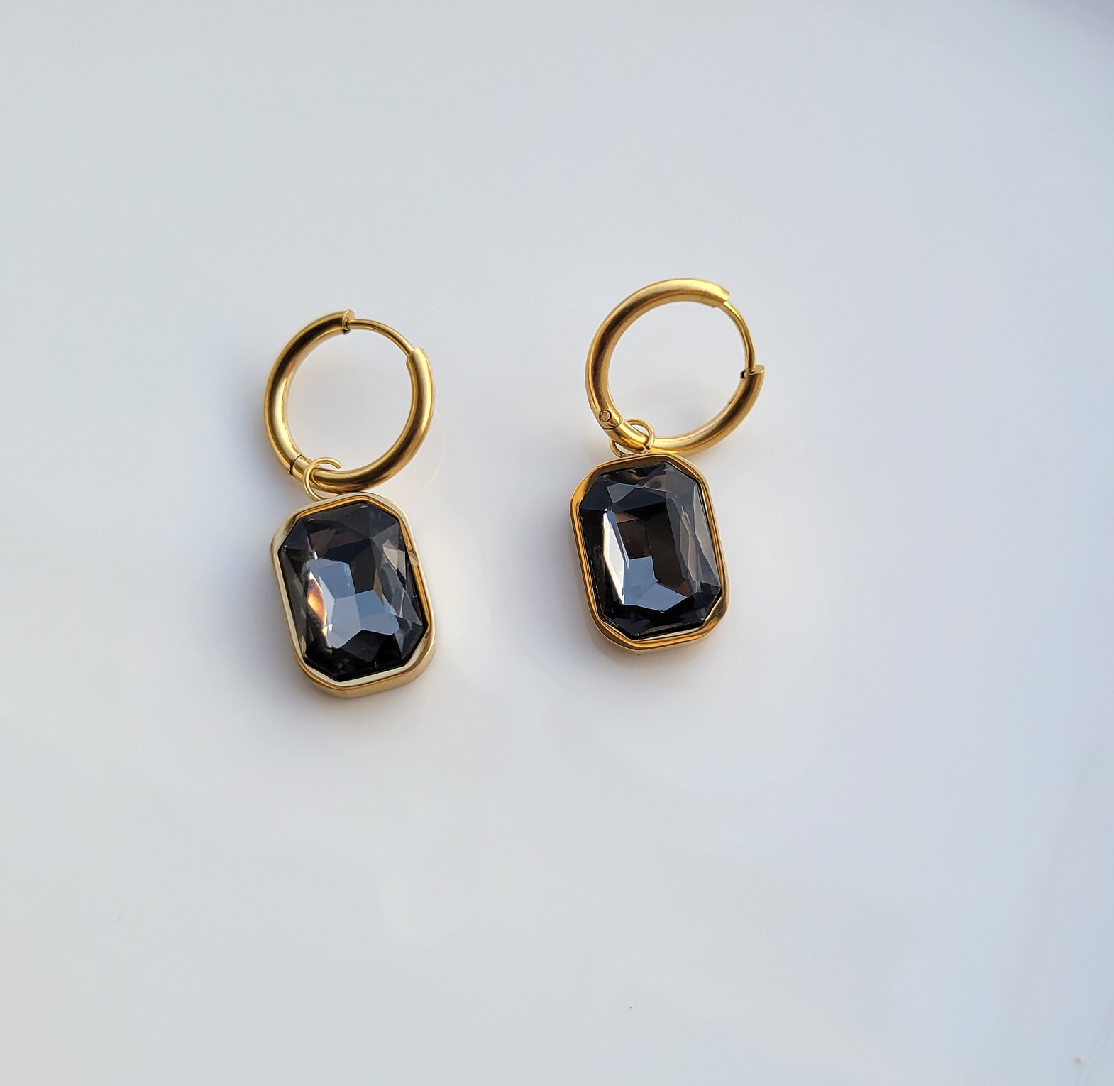 Diamond hoop image