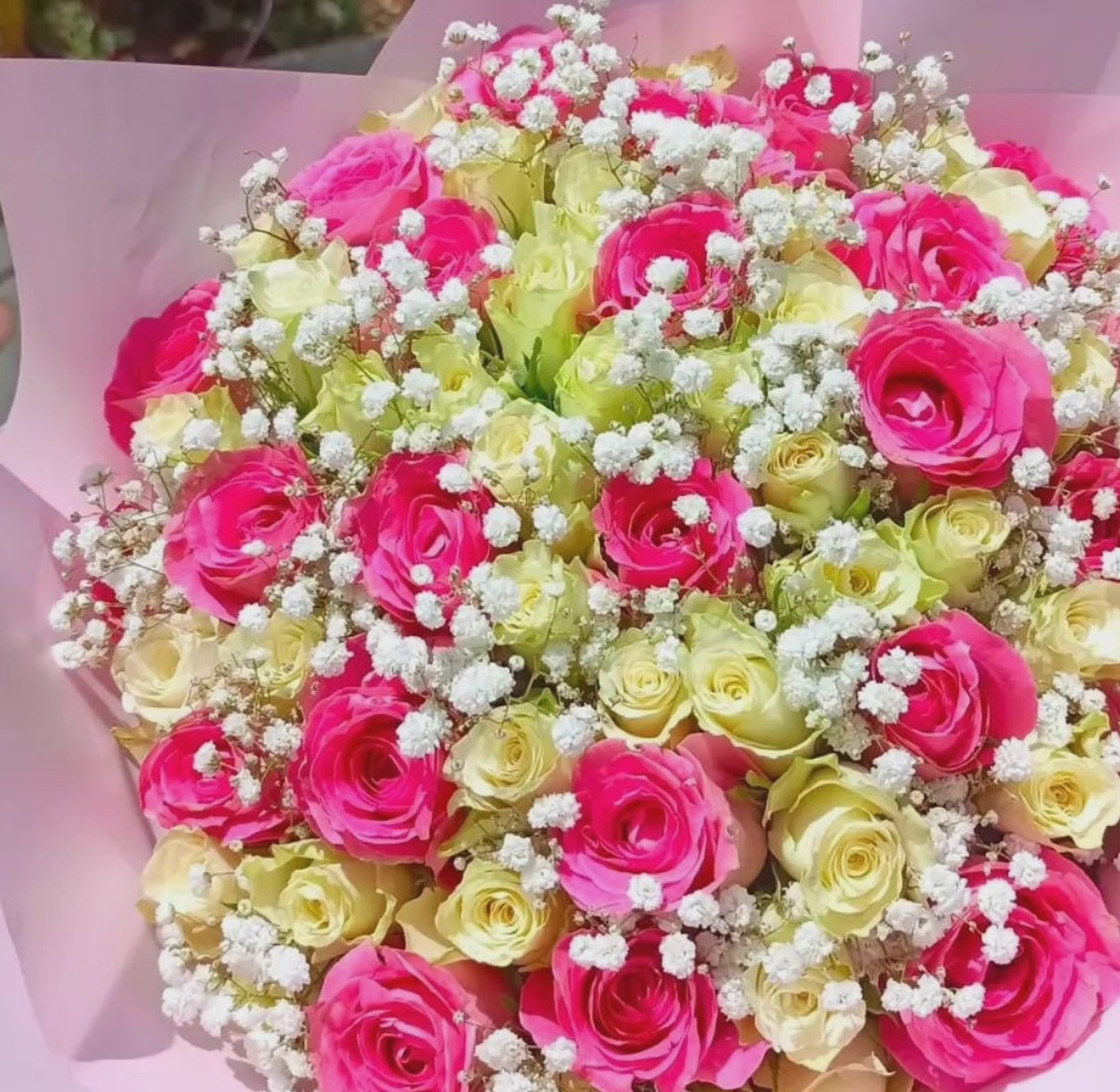 Pink & White Premium Bouquet 50 stems image
