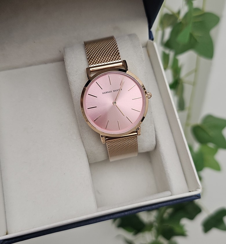 HANNA MARTIN rosegold  image