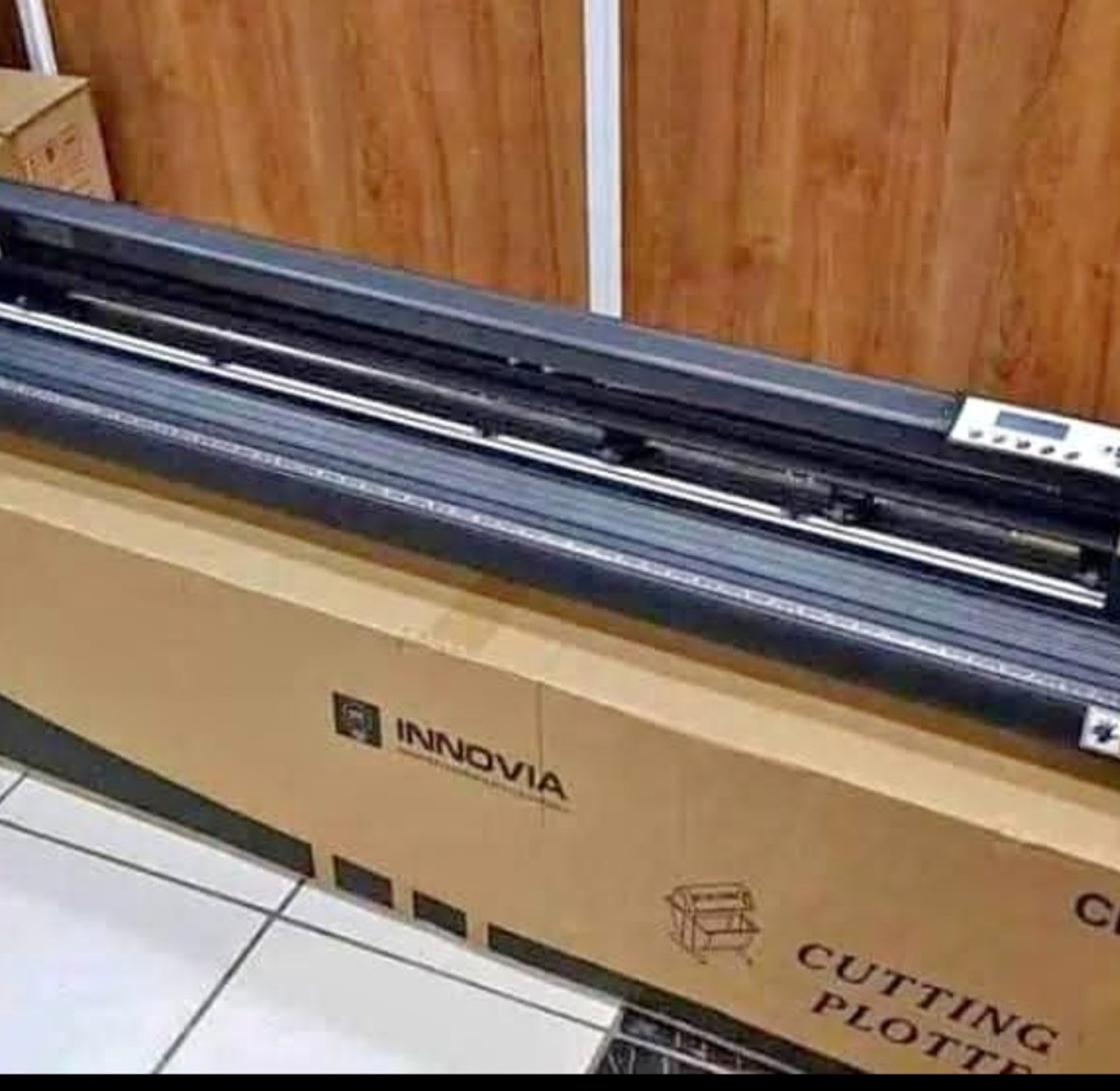 4feet plotter vinyl cutter image