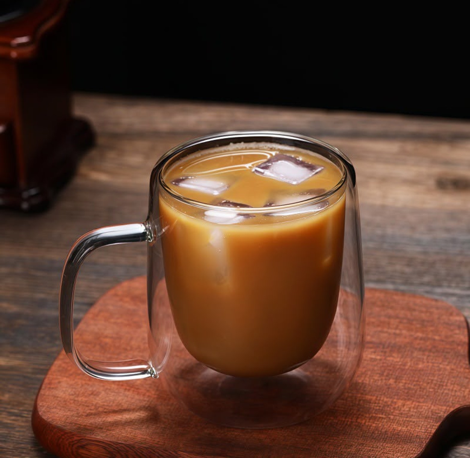 Elegant Double-Wall Insulated Glass Mug image