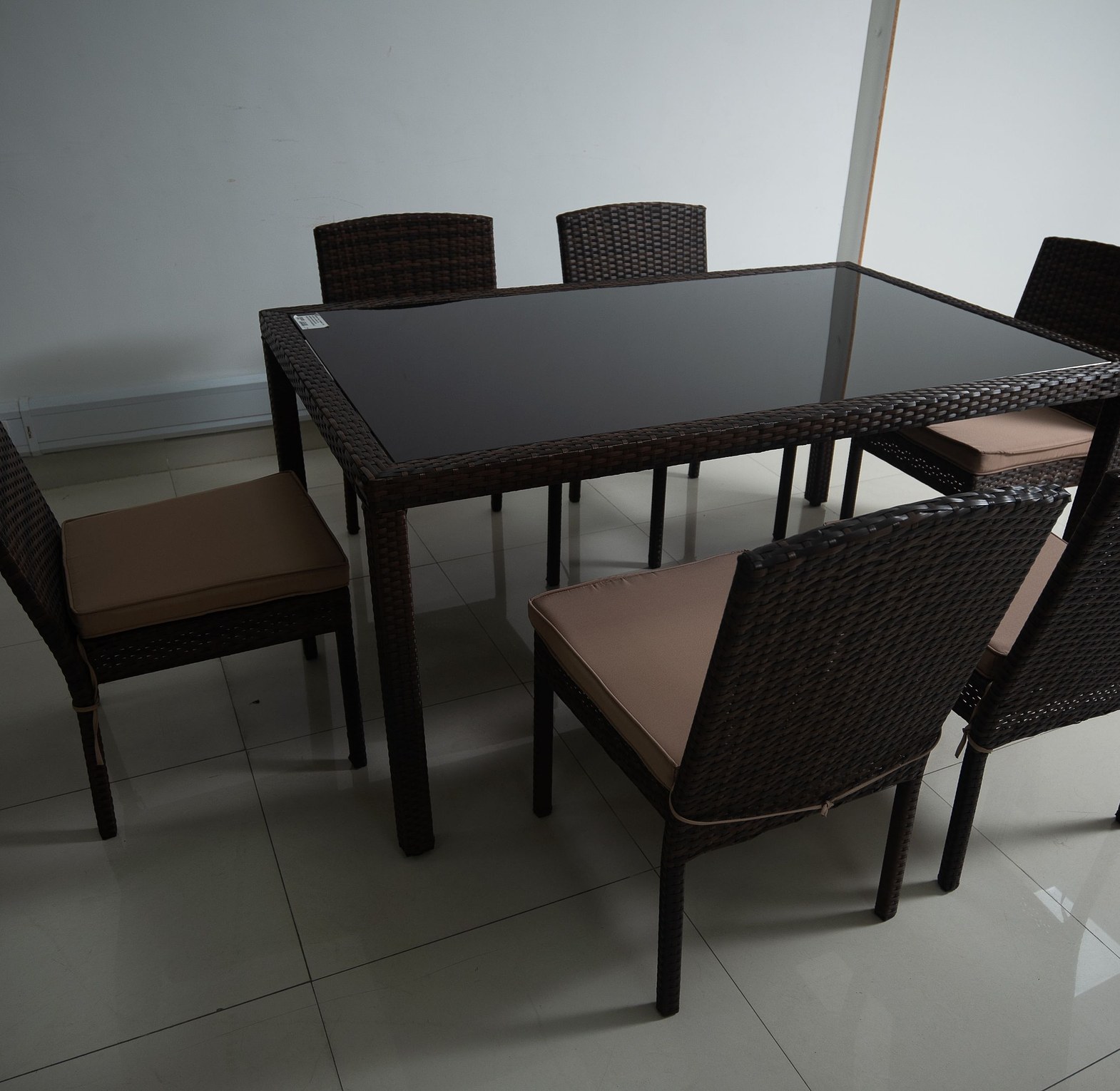 GARDEN TABLE DINNING TOP  image
