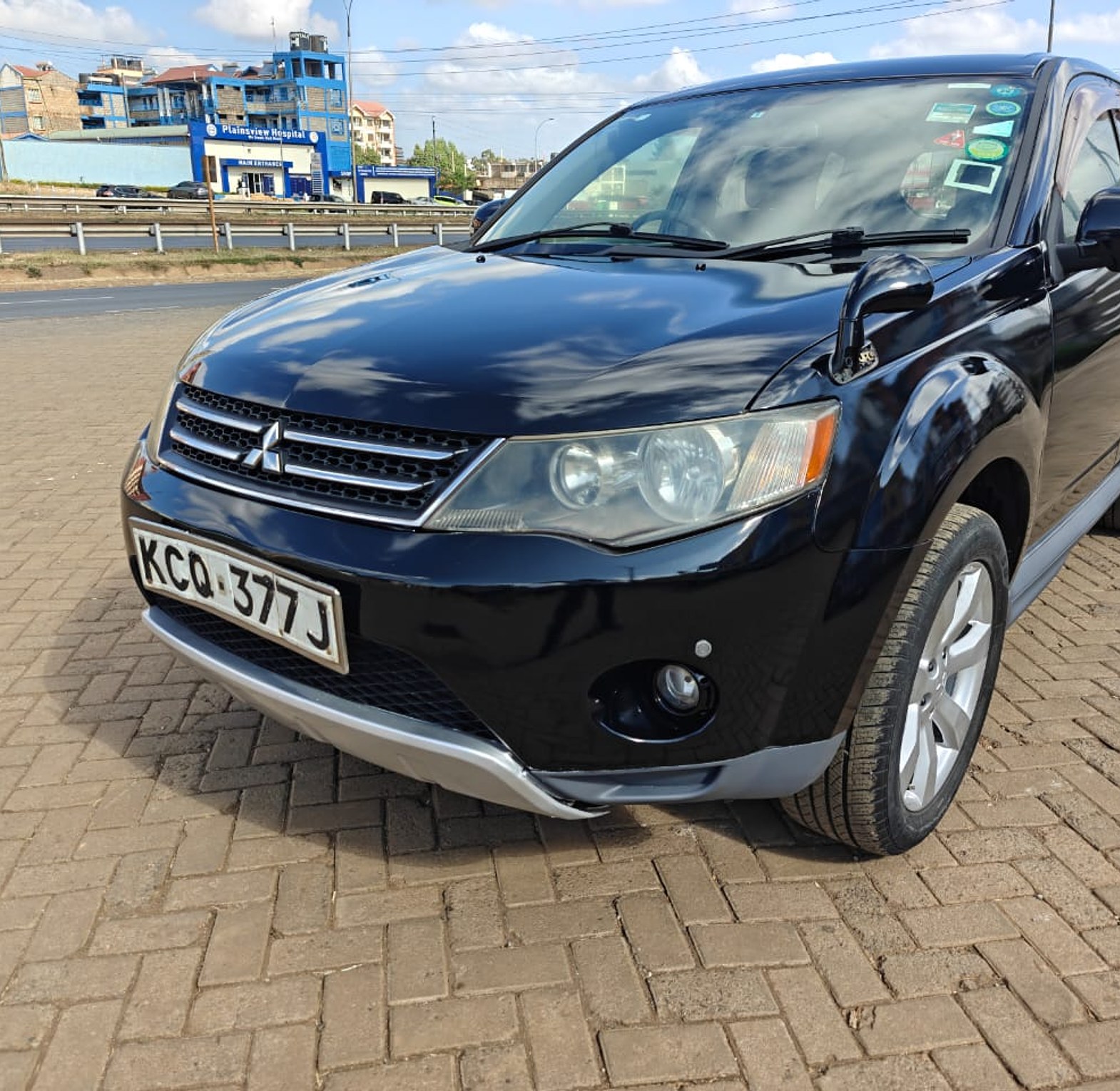 Mitsubishi Outlander KCQ, YOM 2011 Model, Automatic, Rating 2400cc 4wd, Optional With Alloys New Tyres and Fresh Paint image