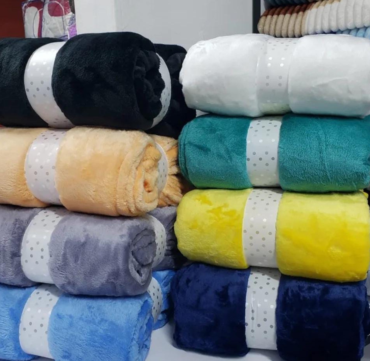 Velvet fleece throw blankets Size 5*6 image