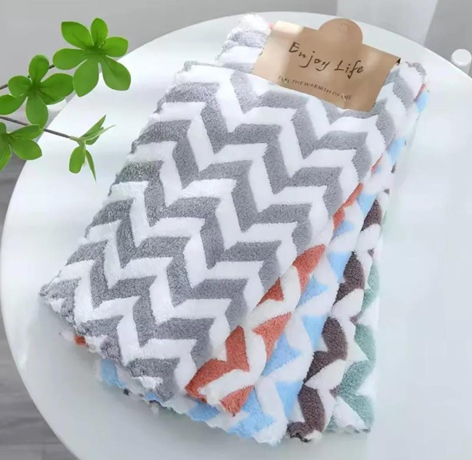 Microfiber kitchen/surface cleaning  towels 5PCS image