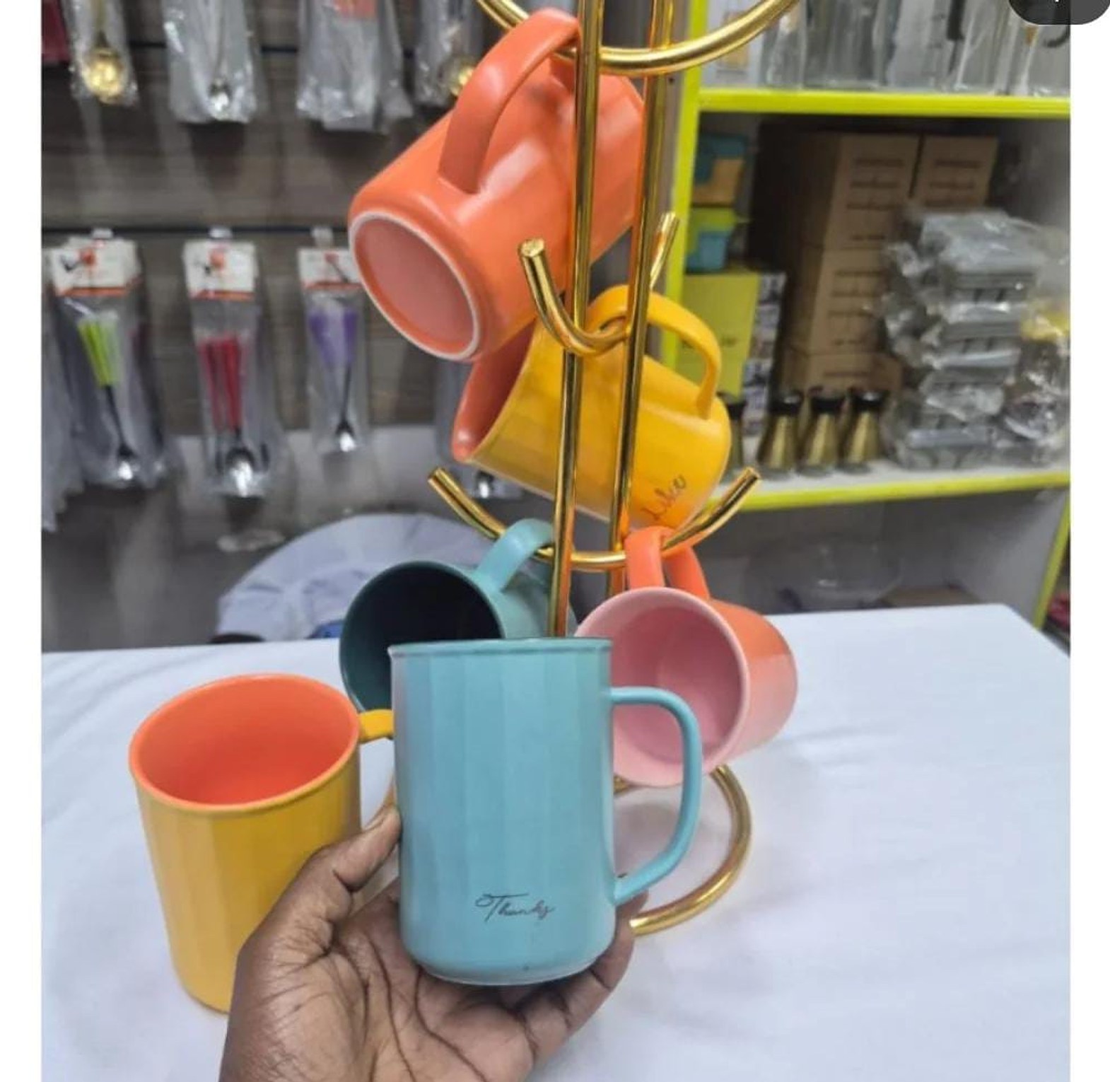 6 pcs bold colored mugs image