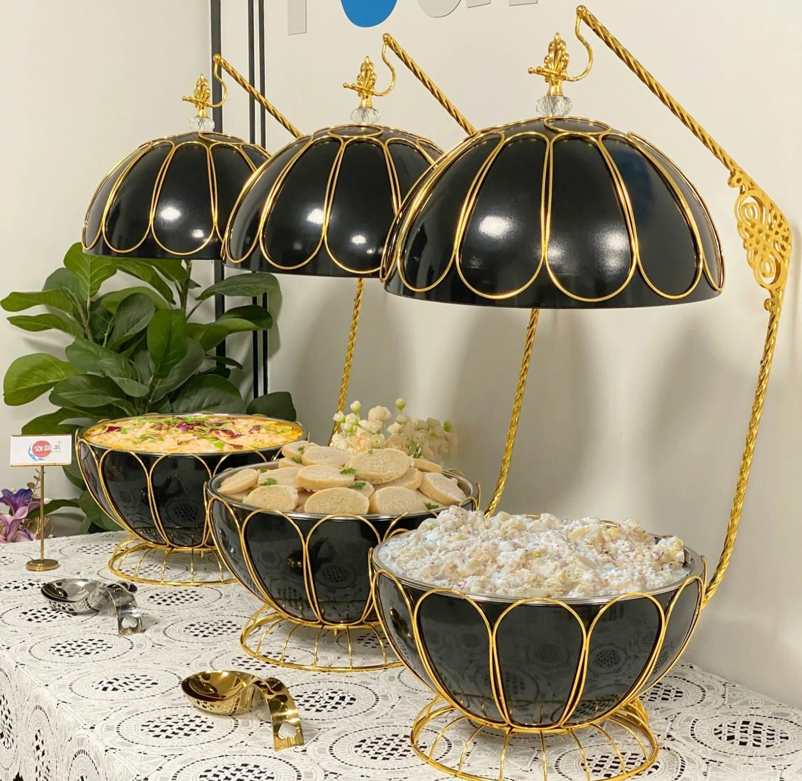8L Egg-Shaped Hanging Chafing Dish image