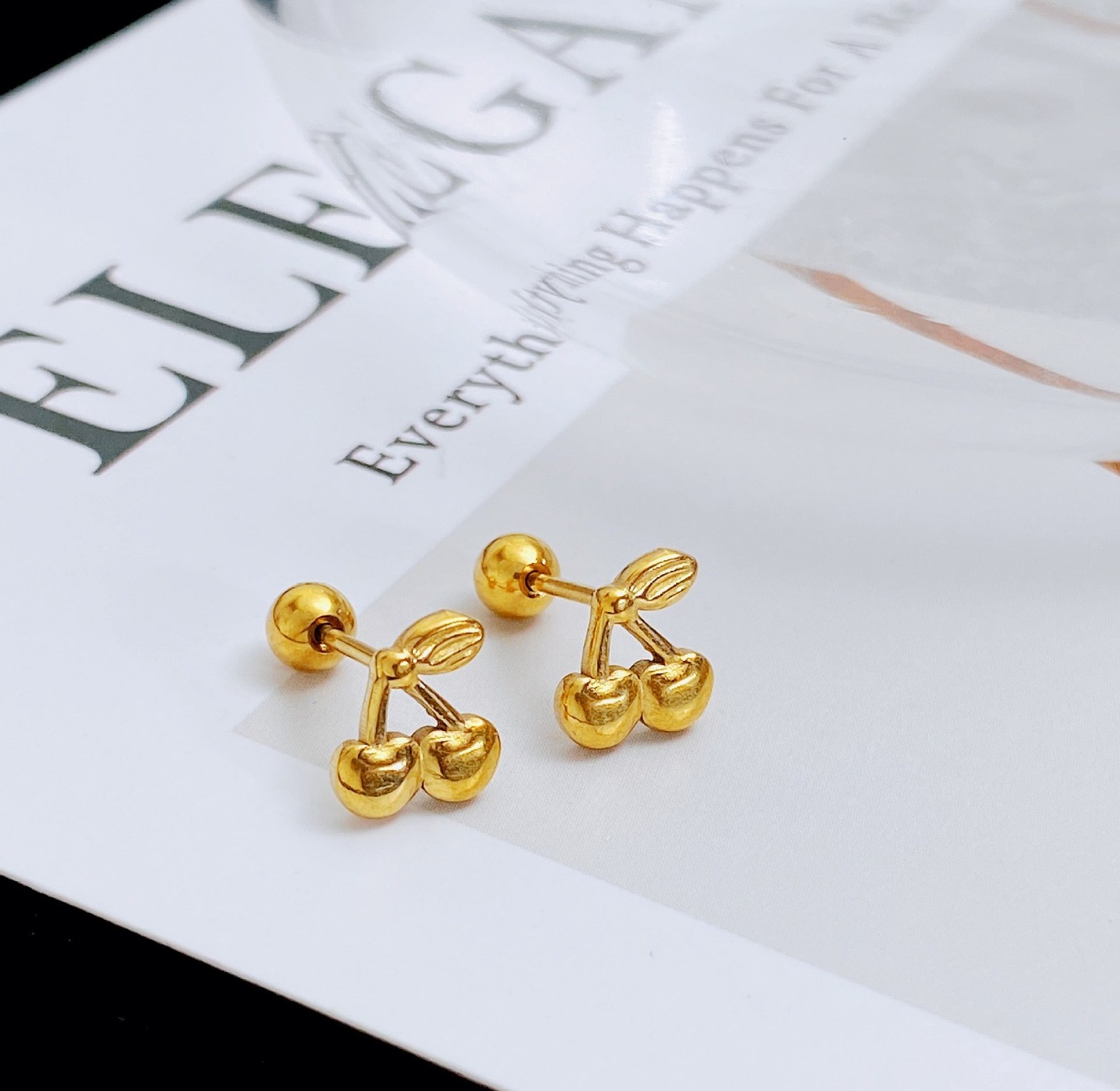 Bow studs image