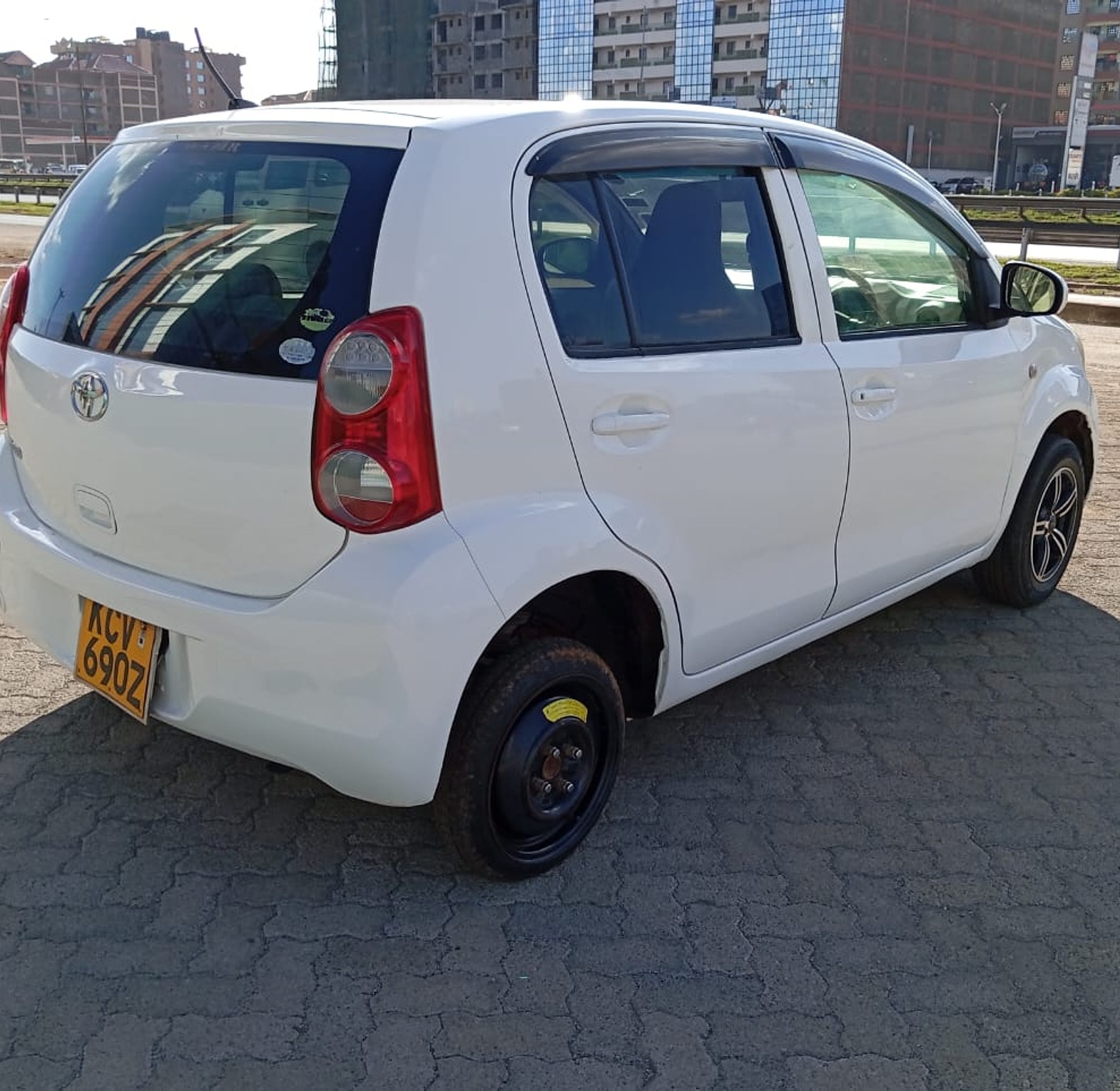 Toyota Passo KCV,YOM 2012, Automatic, Rating 1000cc image