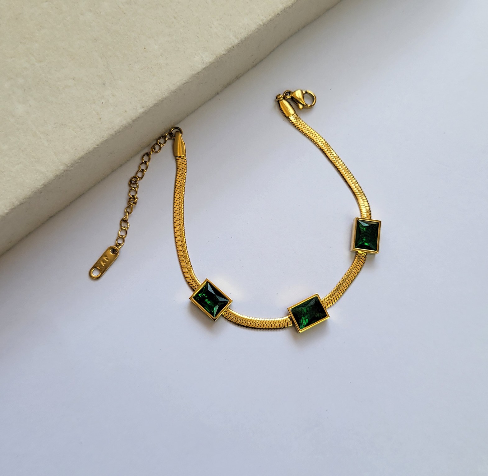 Bracelet  image