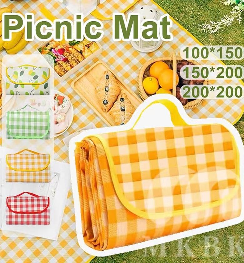 150*200cm Waterproof Picnic Mat Foldable Outdoor Camping Blanket with Handle for Family Travel image