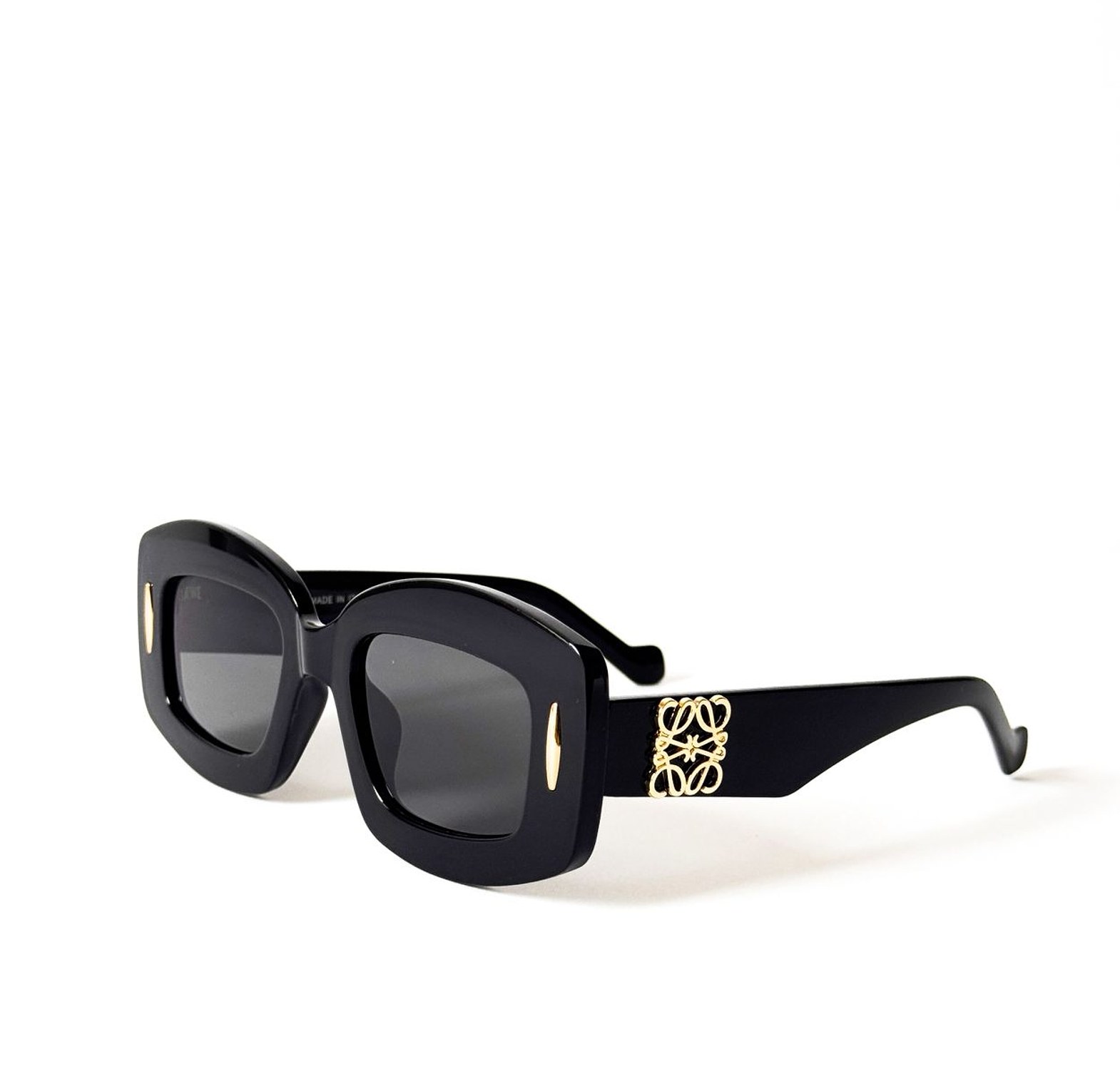 LW star black image