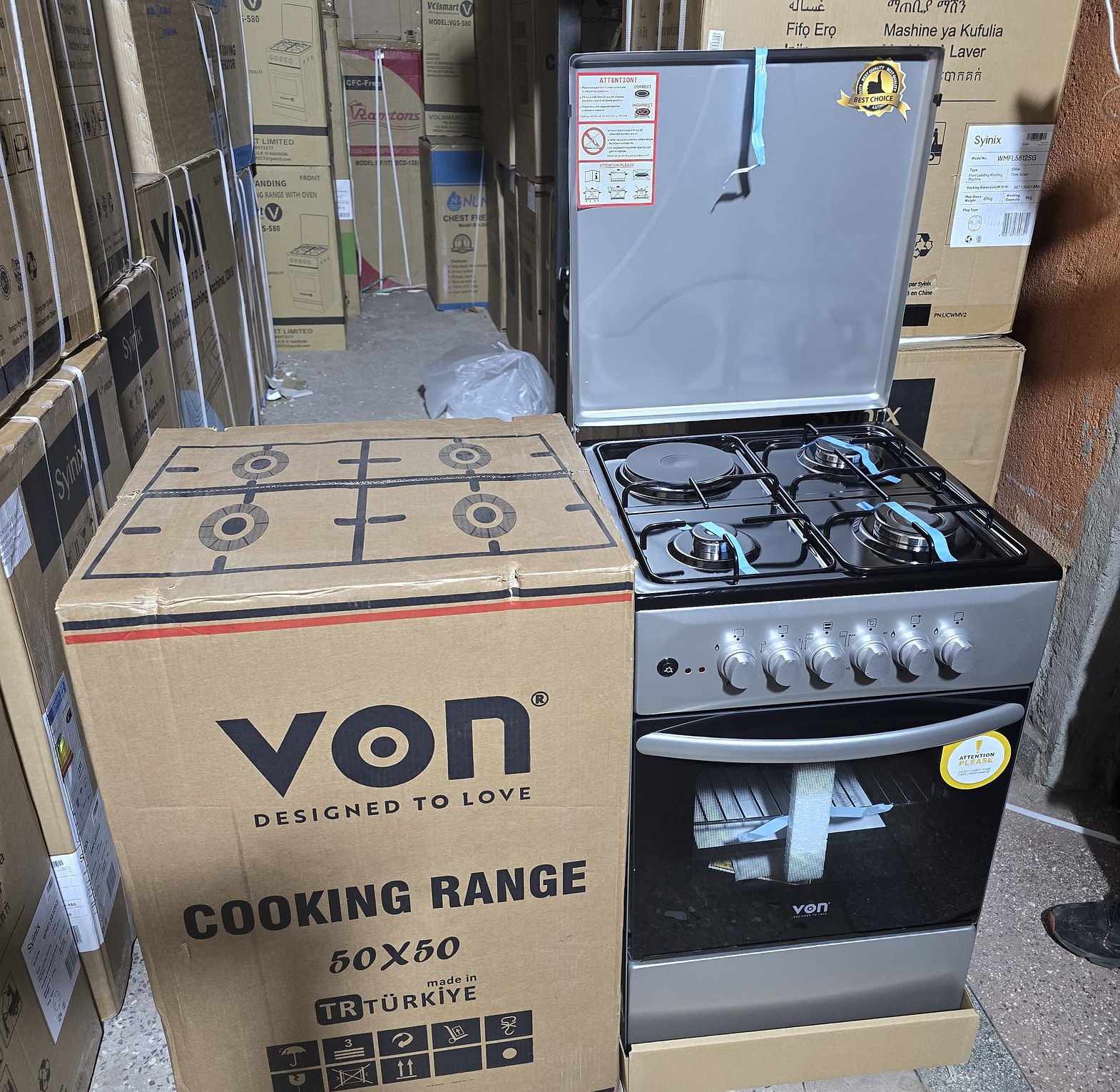 VON 50cmx 50cm, 3 Gas+1 Electric Free Standing Cooker plus Electric Oven plus free pipe and regulator image