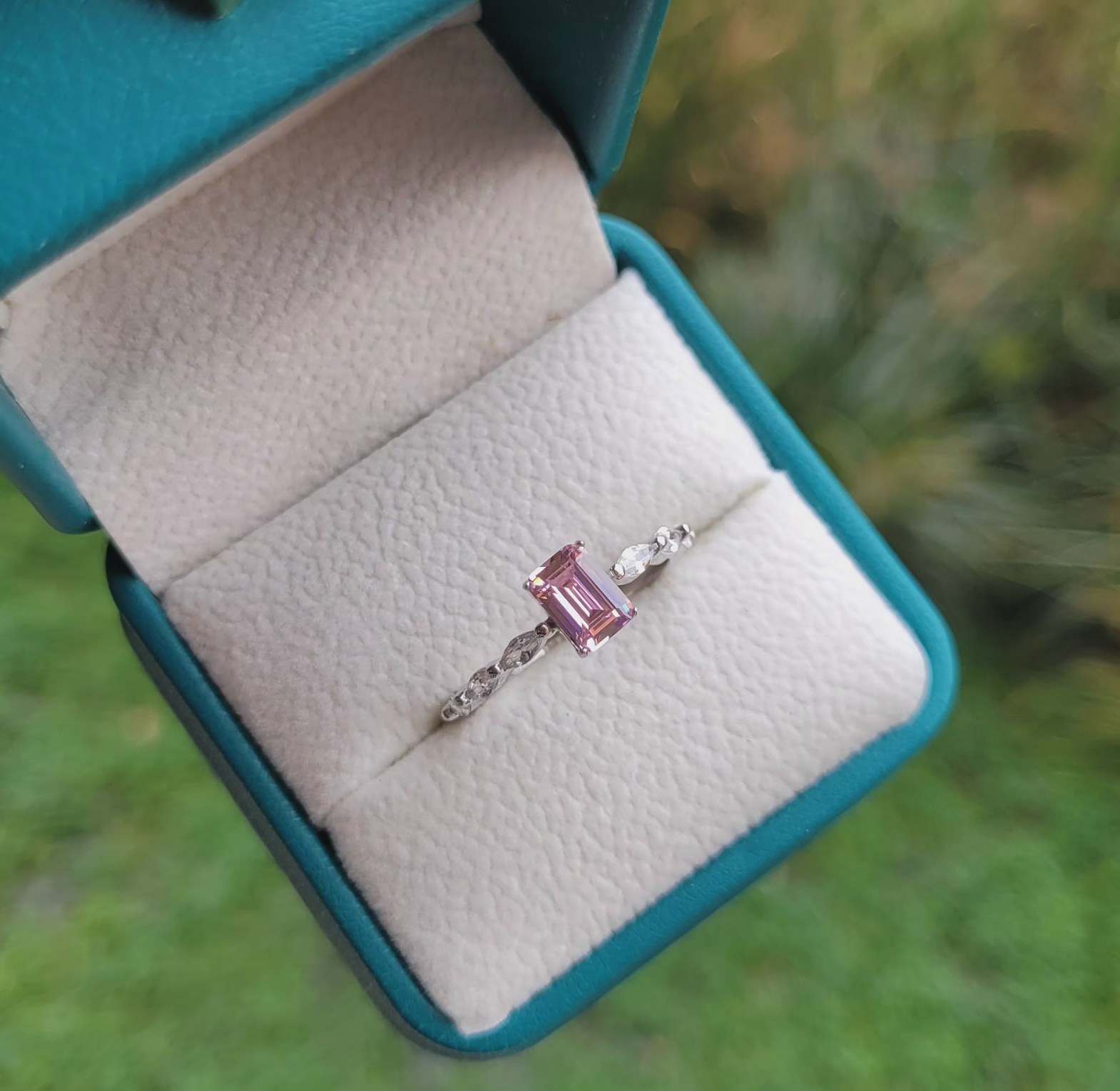 Promise ring image