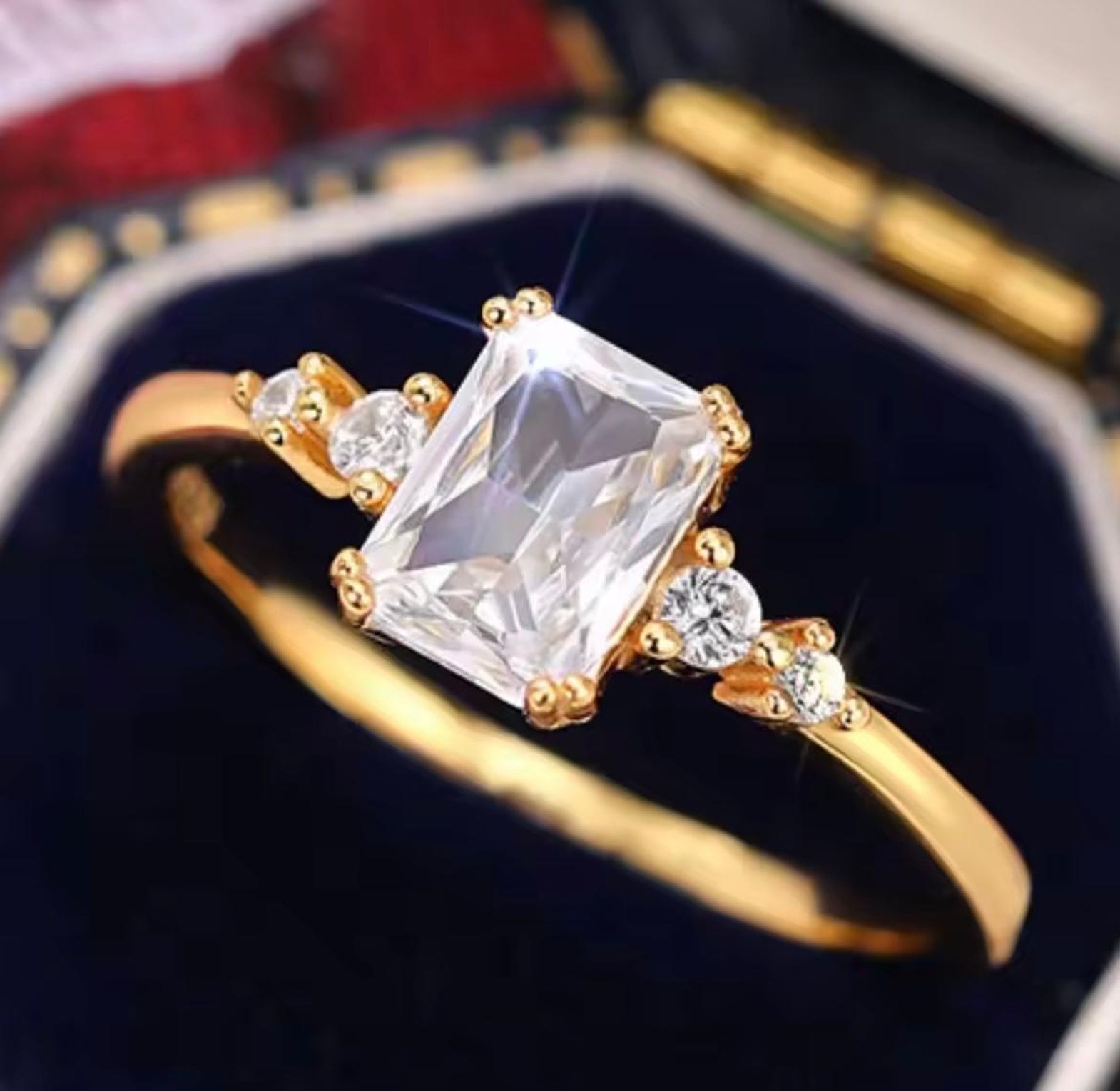 The Vintage Glamour Gold Stack Ring image